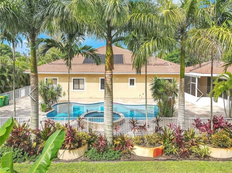 Building Photo - 12030 NW 21st Ct