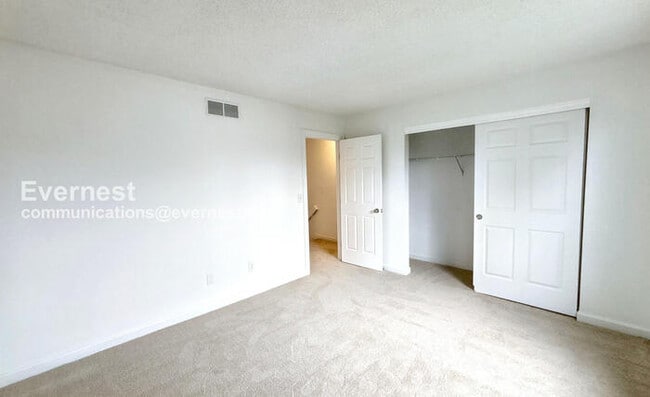 Building Photo - 5591 Valencia Park Blvd