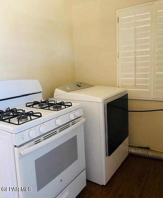 Building Photo - 1924 St Johns Dr