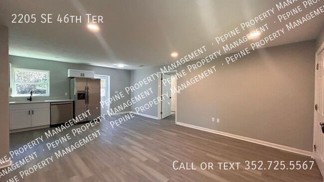Building Photo - 2205 SE 46 Terrace