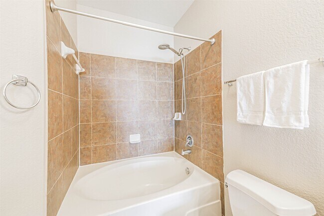 Building Photo - 1711 Old Spanish Trl