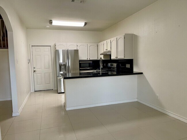 Building Photo - 510 Shiloh Dr