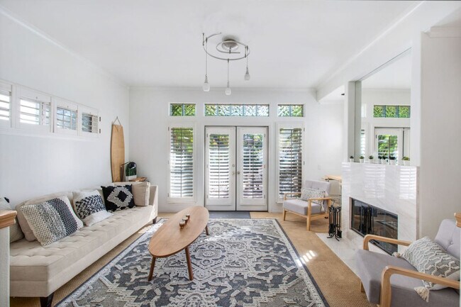 Building Photo - 603 10th St