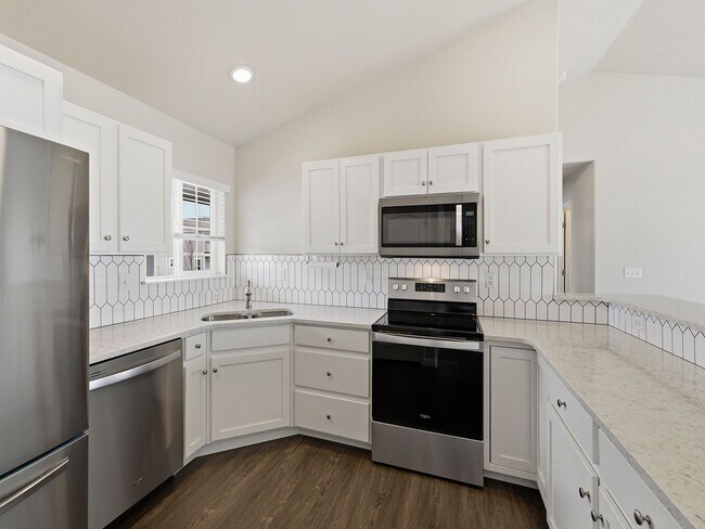 Building Photo - Excellent 3-Bedroom Home in Evans With Great Backyard & Attached Garage!