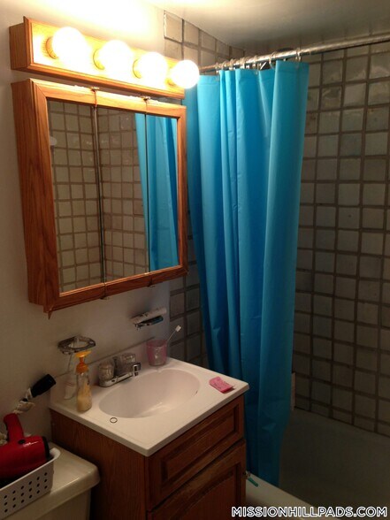 Building Photo - 55 S Huntington Ave