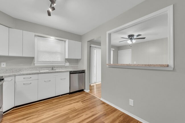 Floorplan - RIVIERA COURT