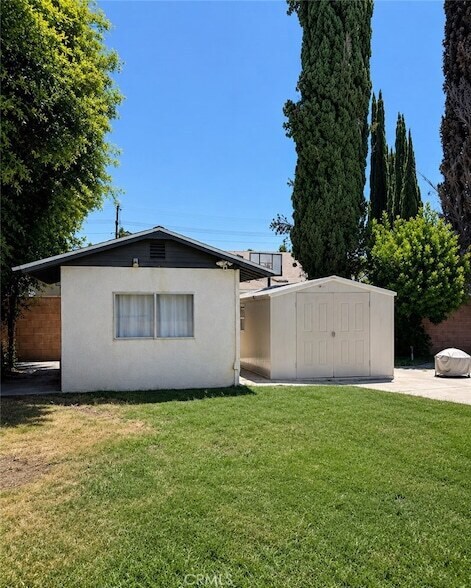 Building Photo - 10120 Dempsey Ave
