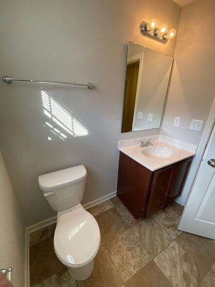 Bathroom 2 - 2036 East Park Dr