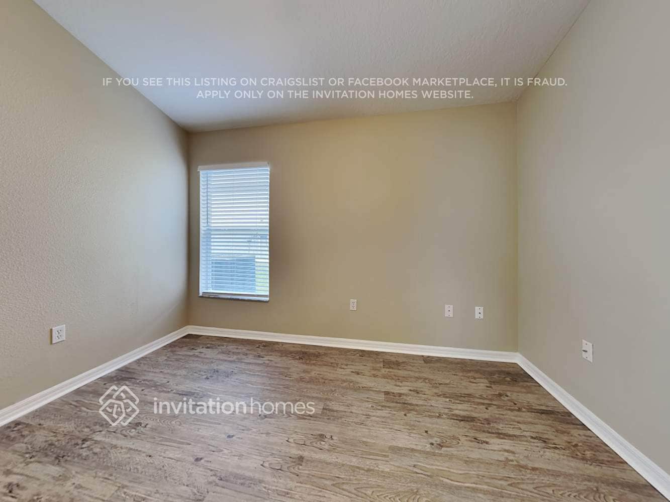 Building Photo - 3155 Lindera Dr
