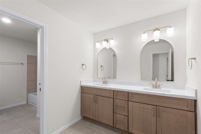 Building Photo - 714 Northridge Terrace Ln