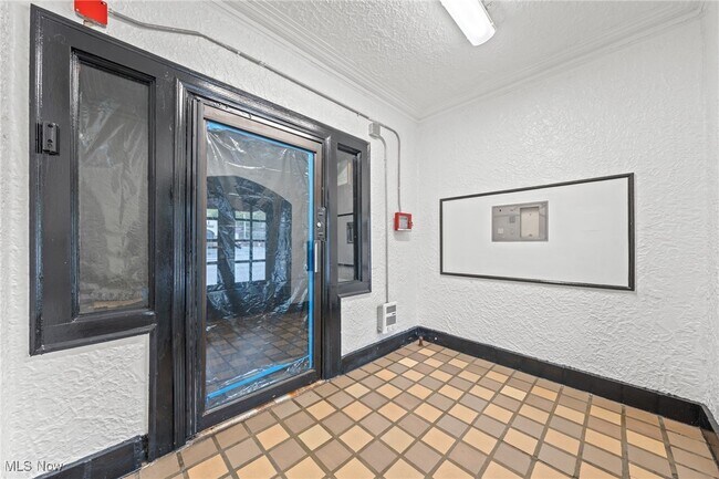 Building Photo - 13671 Euclid Ave
