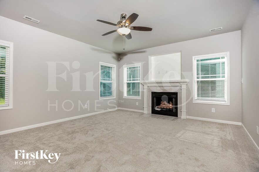 Building Photo - 171 Winter Red Wy