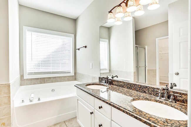 Building Photo - 265 Glynnshire Ct