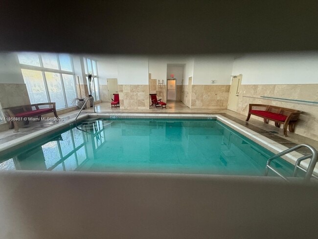 Building Photo - 2600 SW 27th Ave