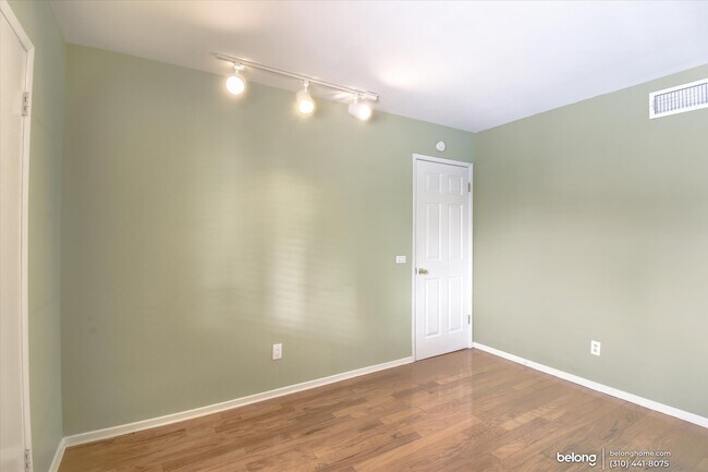Building Photo - 26078 Adamor Rd