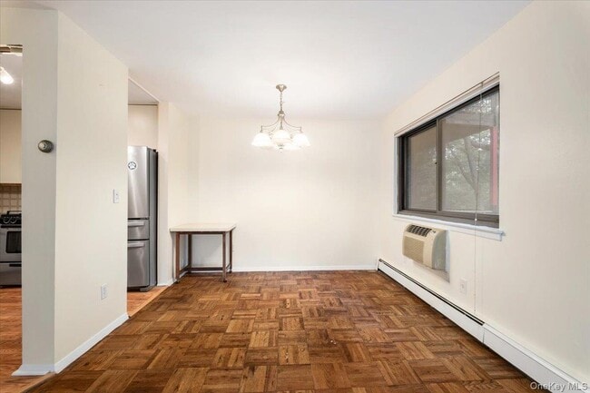 Building Photo - 356 Central Park Ave