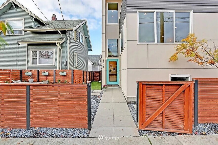 Building Photo - 1704 NW 61st St