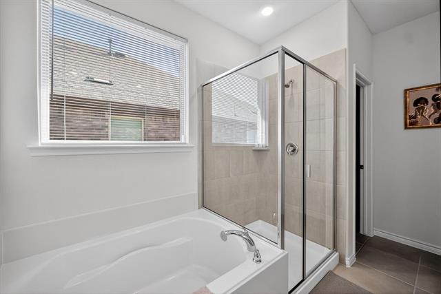 Building Photo - 10601 Autumn Leaves Ln