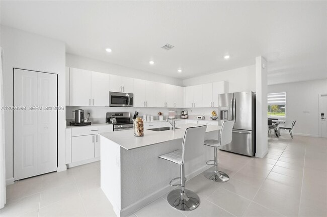 Building Photo - 13249 SW 189th Ter