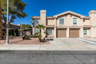 Building Photo - Upgraded 2-Story Townhome in Henderson – S...