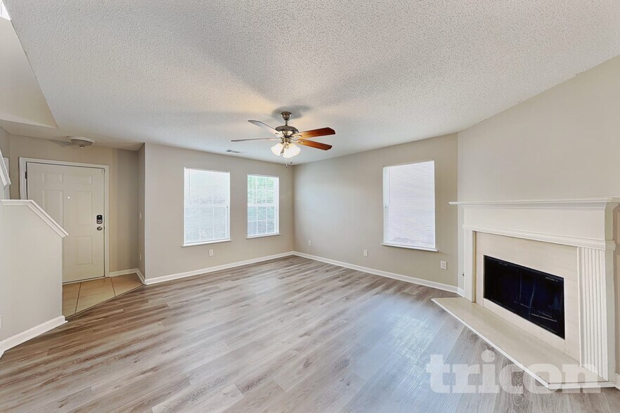 Building Photo - 1104 St Phillips Ct
