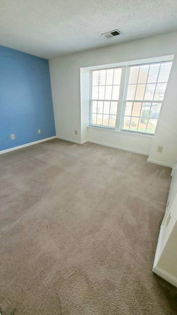 Building Photo - 1610 Arlyn Cir