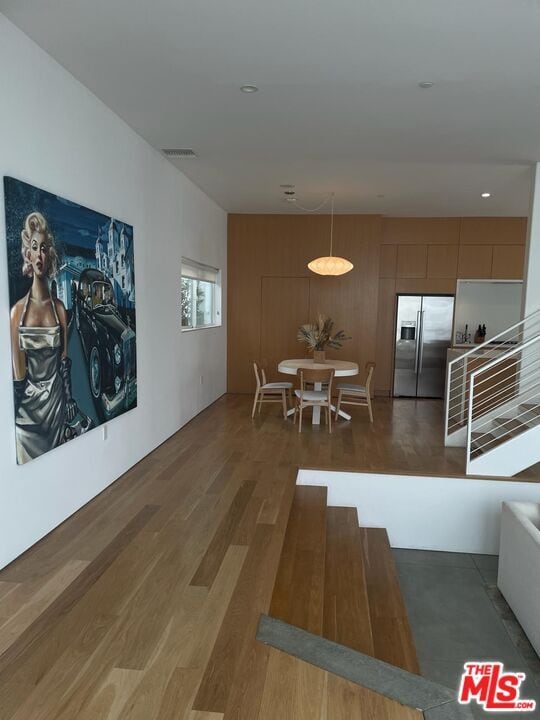 Building Photo - 338 Rennie Ave