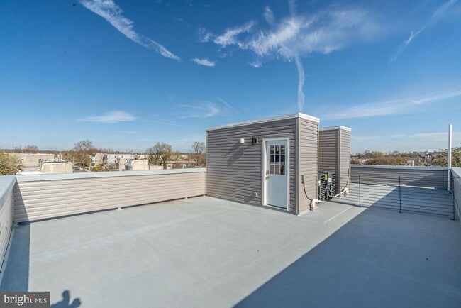 Building Photo - 616 Union St