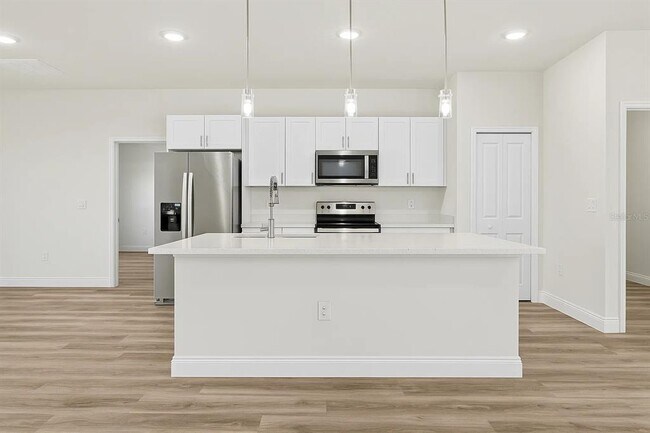 Building Photo - 17739 SW 35th Ave Rd