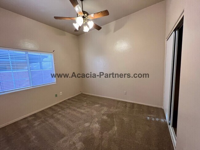 Building Photo - Great Property in Mesquite Creek II with M...