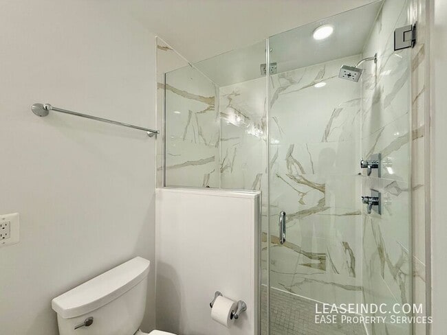 Building Photo - 4335 Harrison St NW