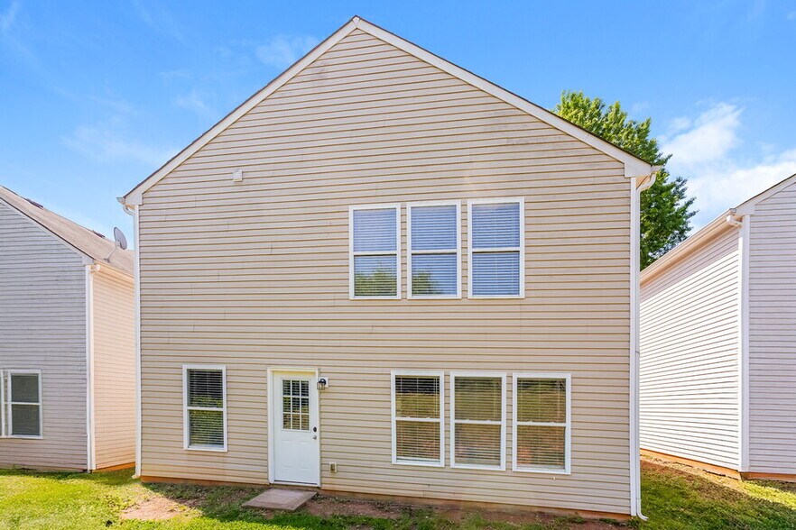 Building Photo - 4214 Quinn Drive