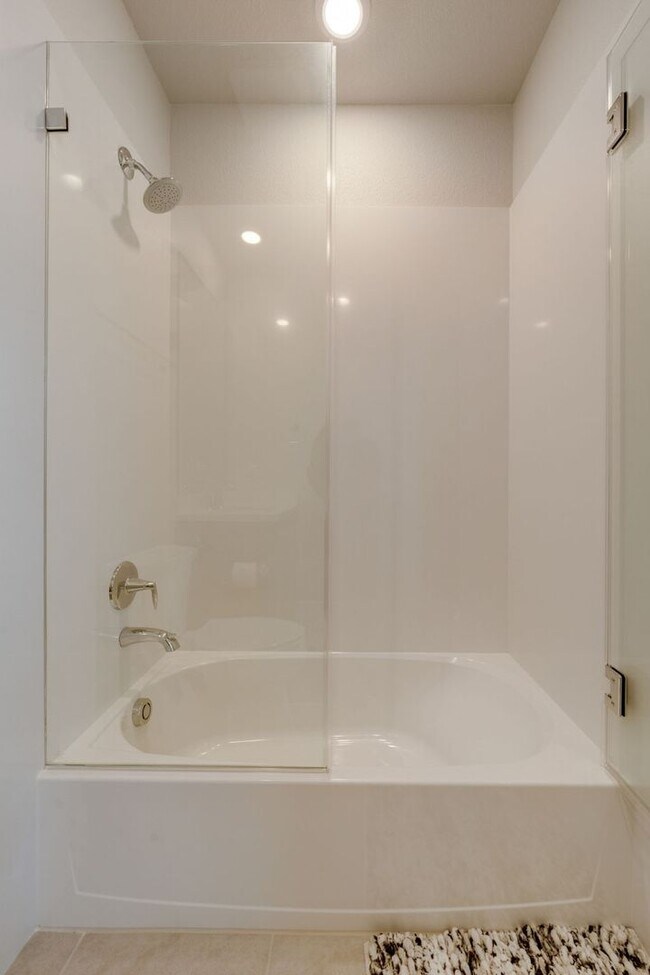 Building Photo - Newly Built 6BR Home with Panoramic Views in El Dorado Hills – 4,180 Sq Ft!