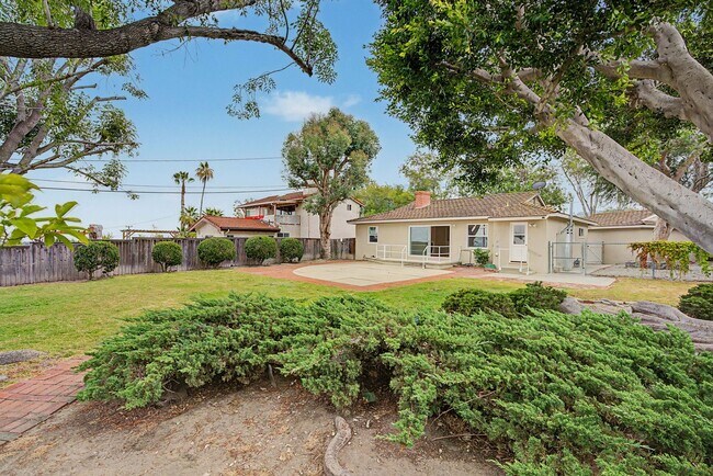 Building Photo - Rolling Hills Ranch House — Updated 3BR Home on a Massive Lot
