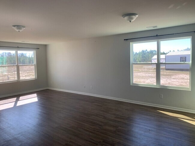 Building Photo - 481 Tondee Wy