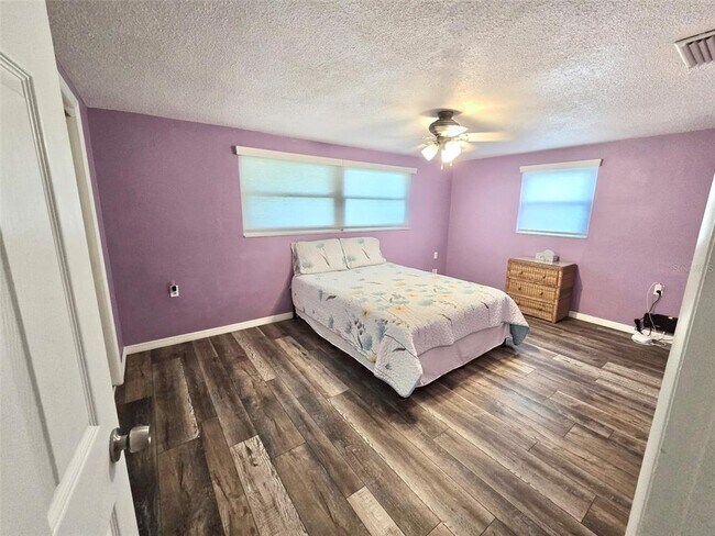 Building Photo - 1354 Linstock Dr
