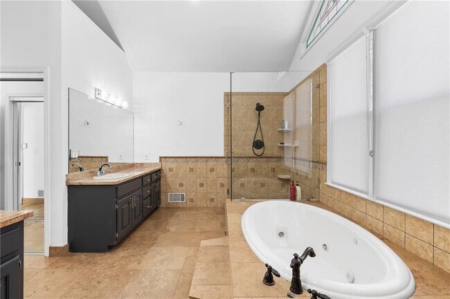 Building Photo - 526 Coopers Pond Dr