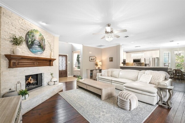 Building Photo - Resort-Style Living in the Heart of Dalton Ranch