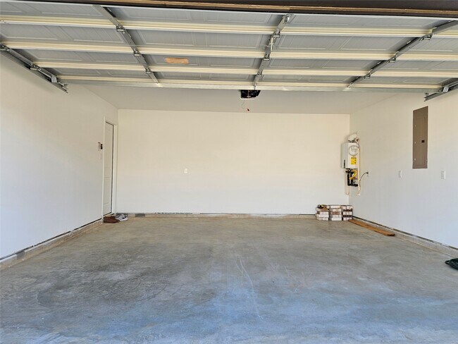 Building Photo - 3132 Sunset Glory Dr