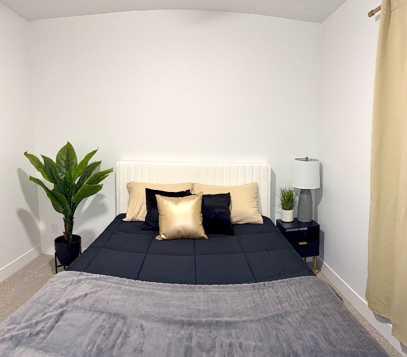 Building Photo - 5385 N Sulley Way