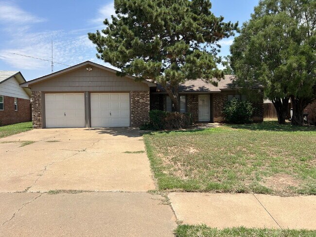 Primary Photo - Charming 3-Bedroom Lubbock Home with Cozy ...
