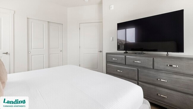 Building Photo - 2145 Molalla Rd