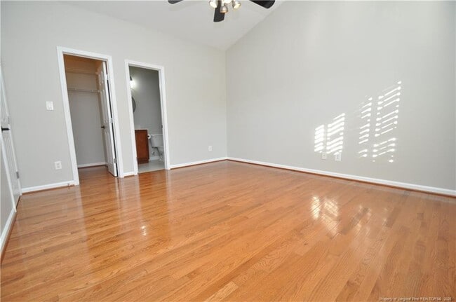 Building Photo - 248 N Honey Springs Ave