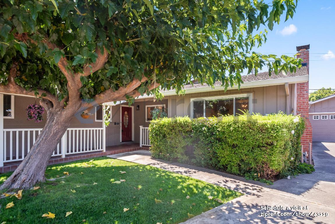 Building Photo - 119 Calado Ave