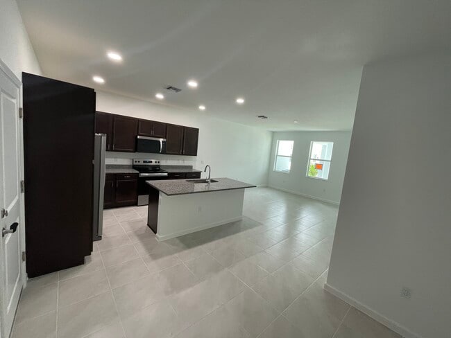 Primary Photo - 16374 POWERSCOURT Dr