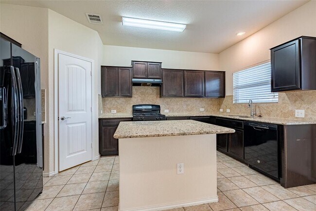 Building Photo - 3701 Black Granite Dr