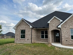 Building Photo - 2261 CR 805