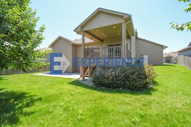 Building Photo - 3908 W 89th St