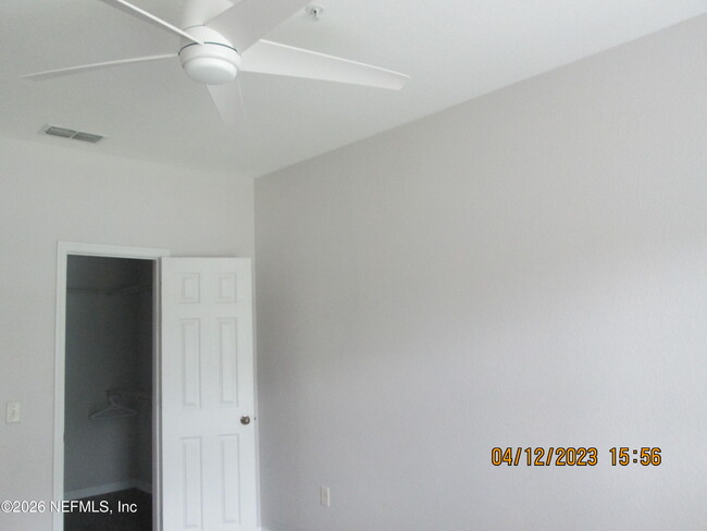 Building Photo - 7800 Point Meadows Dr