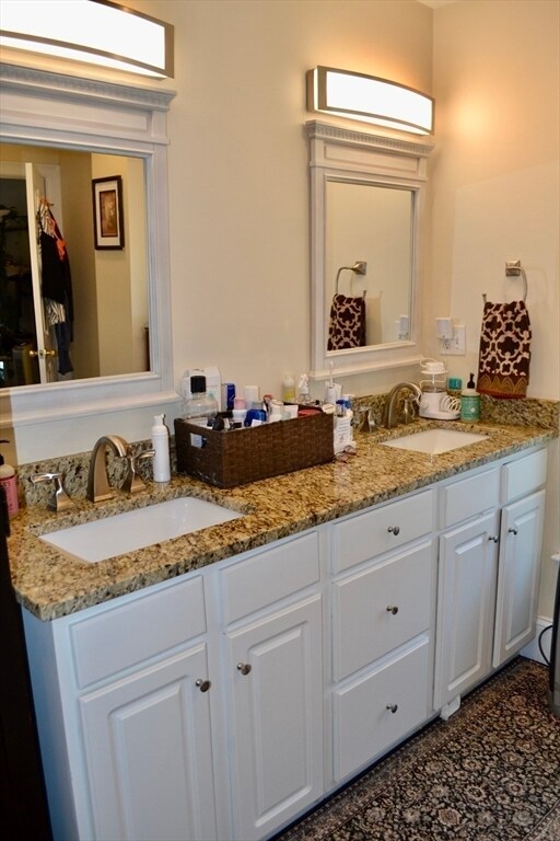 Building Photo - 1306 Columbia Rd